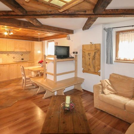Appartement Tabià Elisa à Campitello di Fassa Extérieur photo